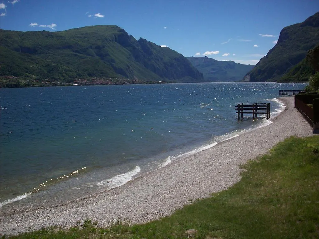 La Spiaggia Apartment Oliveto Lario 0*,