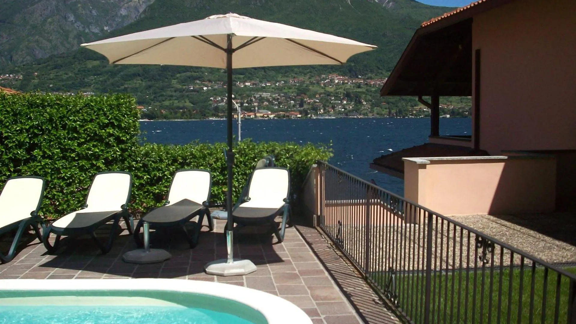 Apartament La Spiaggia Oliveto Lario Włochy